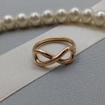 انگشتر بینهایت سوپر بزرگ