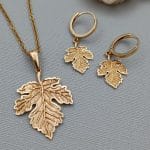 نیم ست برگ زرد