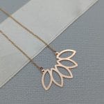 گردنبند گل مارکیز