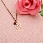 مدال تک قلب نگین دار