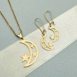 نیمست ماه و ستاره