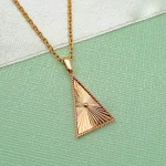 مدال تک مثلث تراش