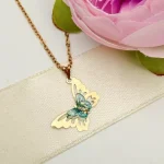 مدال تک پروانه