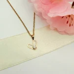 مدال تک قلب نگین دار