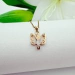 مدال تک دختر پروانه