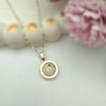 مدال تک پروانه