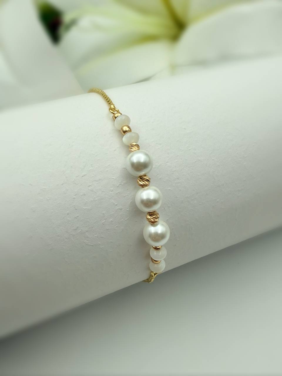 photo_۲۰۲۵-۰۹-۰۴_۱۹-۳۸-۵۵ دستبند گوی مروارید - Image 1