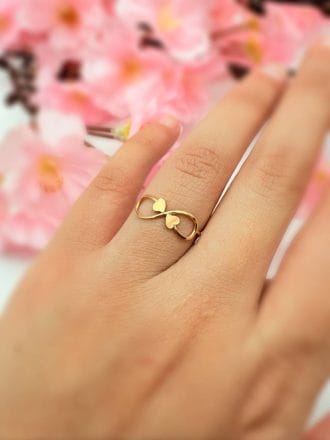 انگشتر بینهایت قلب