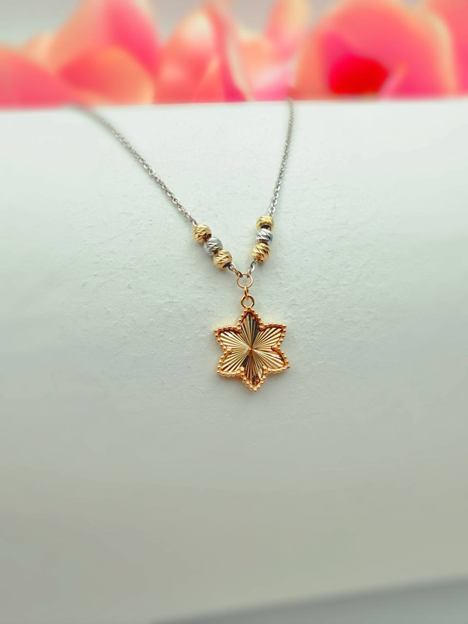 photo_۲۰۲۵-۰۹-۰۸_۱۸-۰۵-۳۱ گردنبند ستاره تراش - Image 1