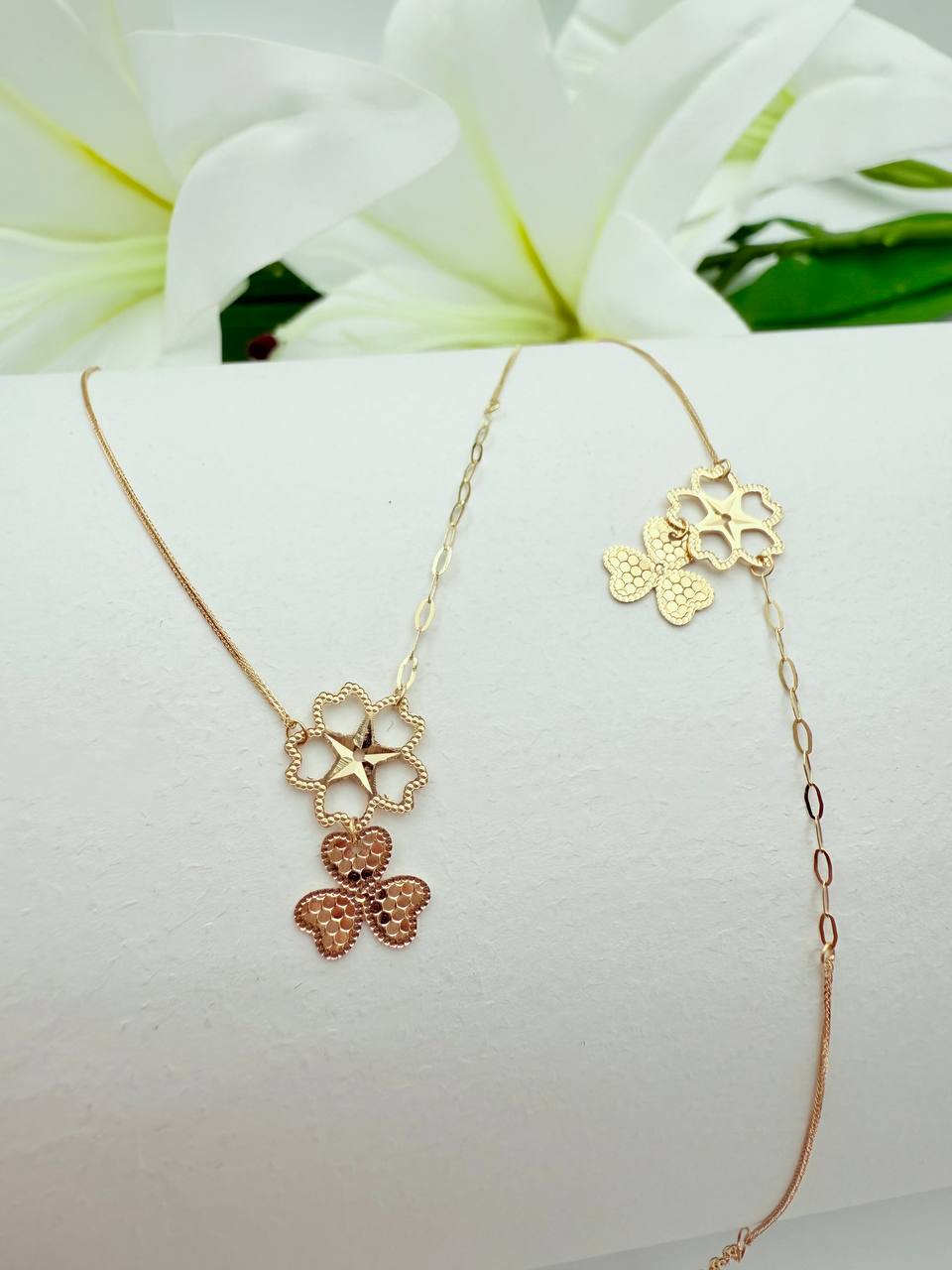 photo_۲۰۲۵-۰۹-۰۹_۱۹-۱۲-۵۷ گردنبند و دستبند گل تراش - Image 1