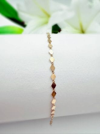 دستبند لوزی