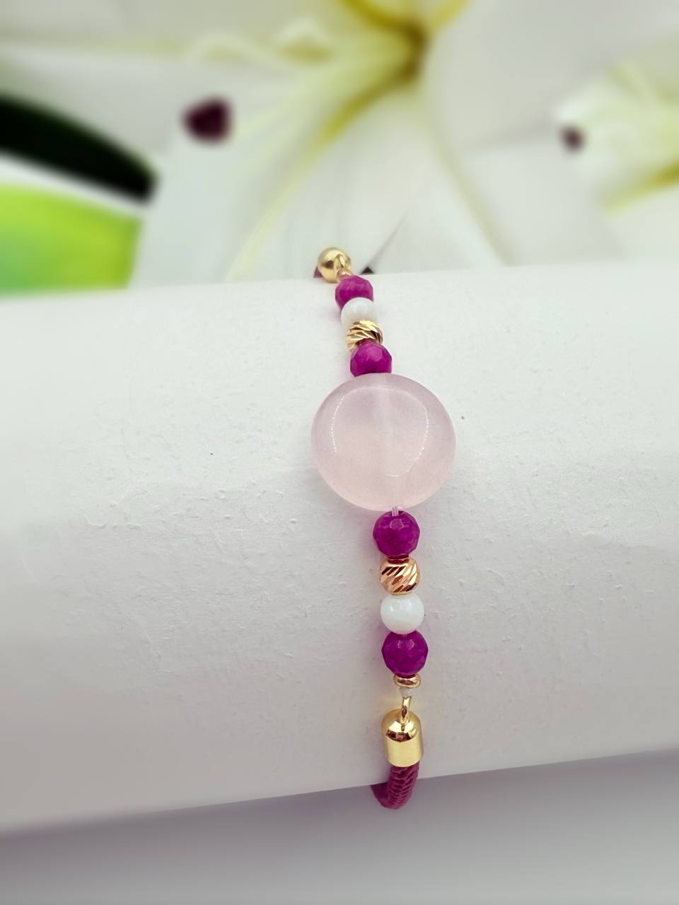 photo_۲۰۲۵-۰۹-۱۳_۱۸-۲۲-۰۱ دستبند مهره صورتی - Image 1