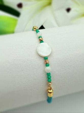 دستبند مهره سبز