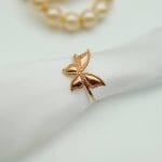 انگشتر پروانه