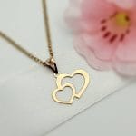 مدال تک دو قلب