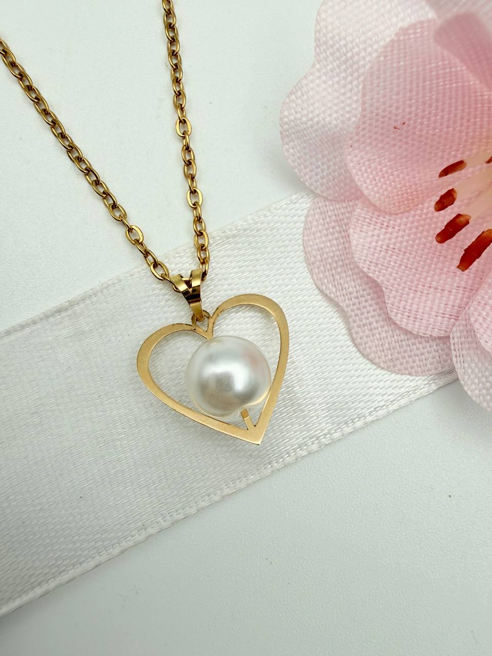 photo_2025-10-27_14-01-08 مدال تک قلب مروارید - Image 1