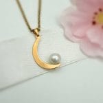 مدال تک ماه مروارید