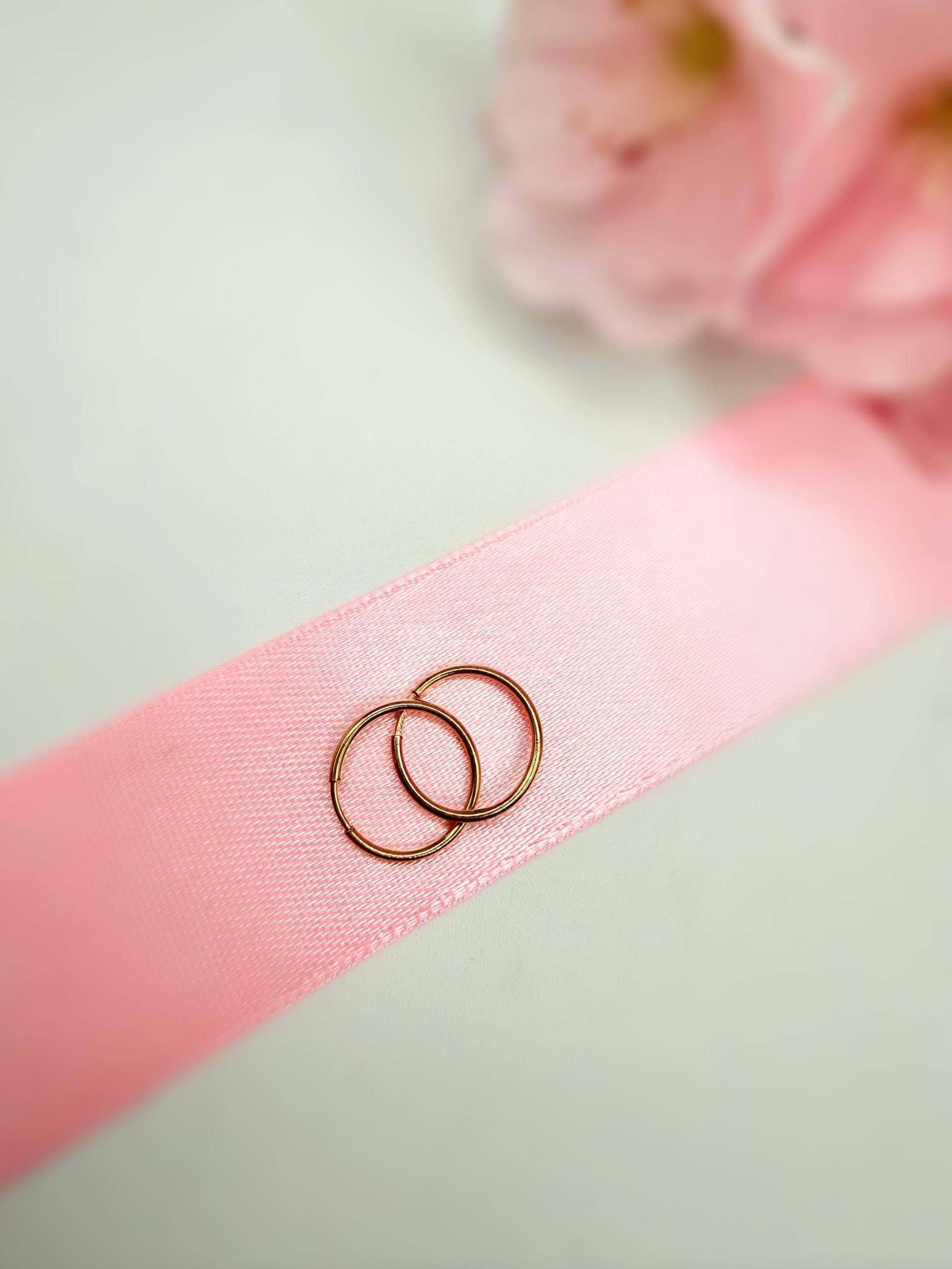 photo_2025-11-29_19-05-21 گوشواره حلقه ای ساده کوچیک - Image 1