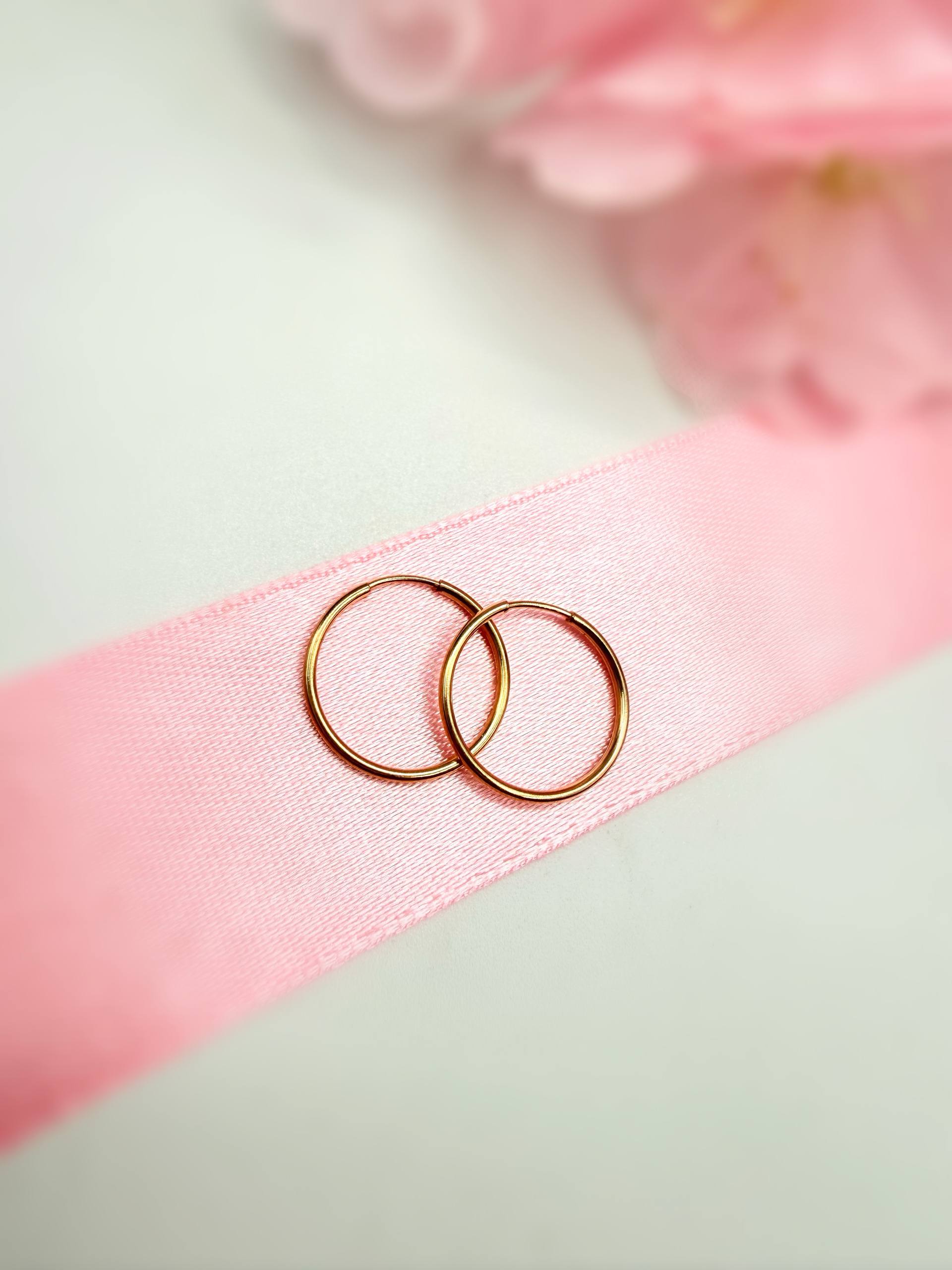 photo_2025-11-29_19-10-28 گوشواره حلقه ای زرد - Image 1