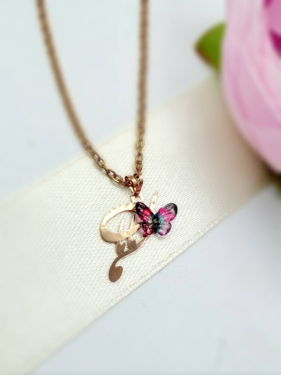 photo_2025-12-07_16-28-48 مدال تک سوارسکی مامان پروانه۱ - Image 1